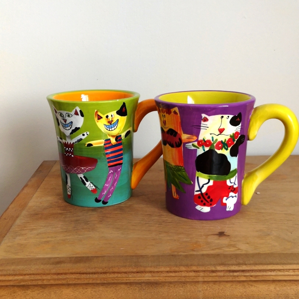 Henricksen imports funky cats design by Mary Naylor. Set of 2.